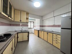 Blk 445 Hougang Avenue 8 (Hougang), HDB 4 Rooms #638789001
